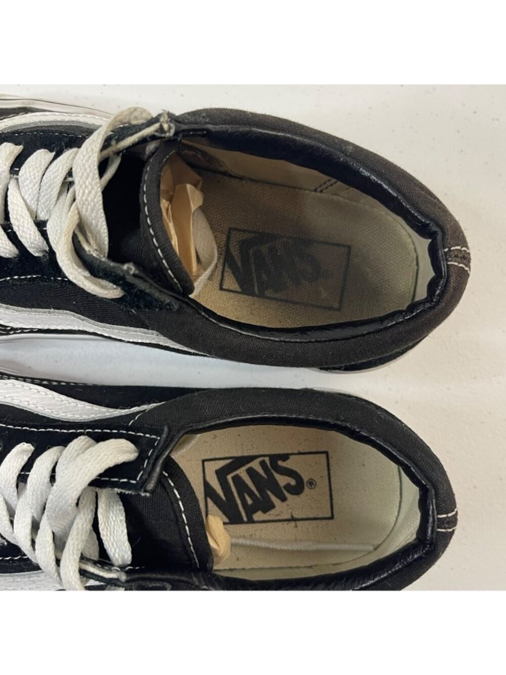 Vans Old Skool Black & White Classic Canvas Sneakers Women 7 Men 5.5 Unisex - Picture 9 of 12